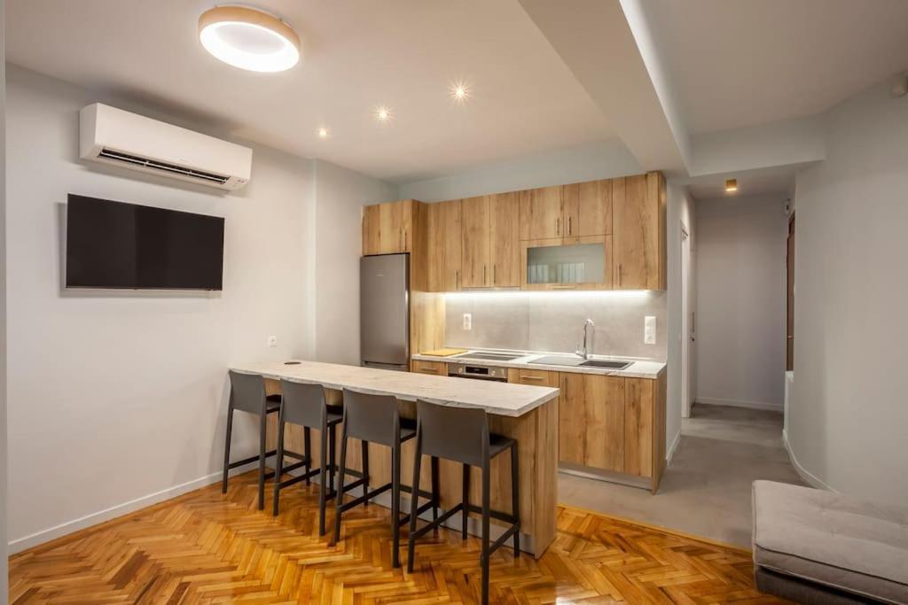 Karolou Ntil- Ground Floor Suite Thessaloníki Ngoại thất bức ảnh