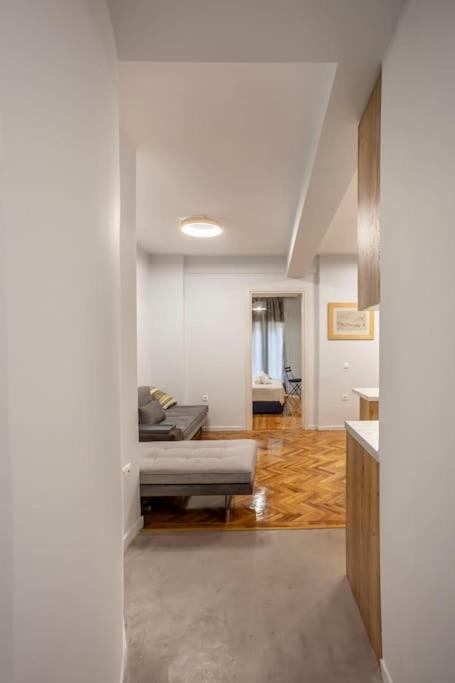 Karolou Ntil- Ground Floor Suite Thessaloníki Ngoại thất bức ảnh